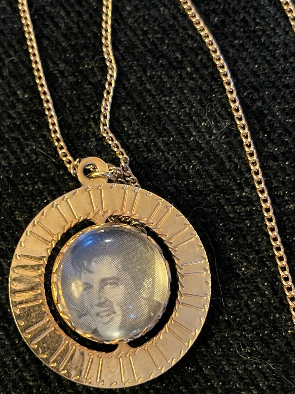 Gold-Tone Round Photo Locket Necklace - Gold